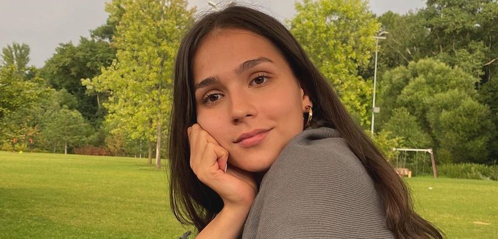 Константинова показала новую произвольную программу в академии Плющенко