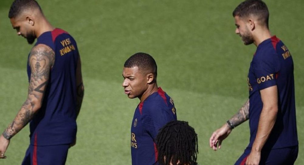 Мбаппе отклонил новое предложение «ПСЖ» по контракту Мбаппе отклонил новое предложение «ПСЖ» по контракту