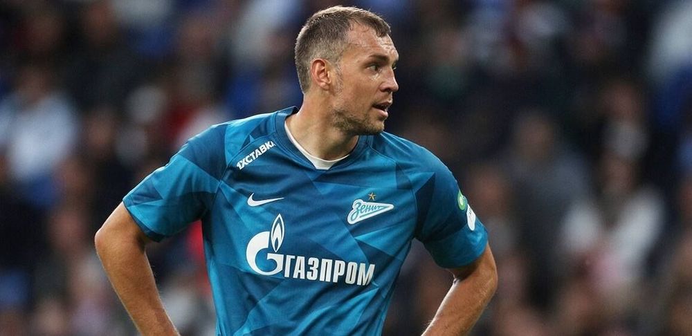 Дзюба против Слуцкого в инстаграме: Леонидбургер угрожает игрочишке