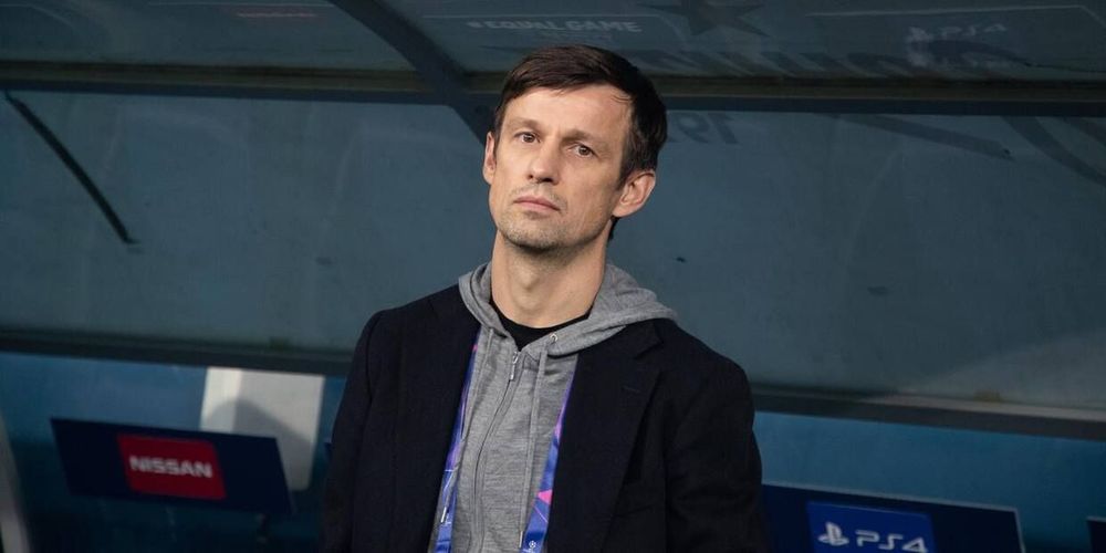 Мог ли Еременко перейти в «Зенит» и когда питерцы подпишут Миранчуков? Отвечает Семак Мог ли Еременко перейти в «Зенит» и когда питерцы подпишут Миранчуков? Отвечает Семак