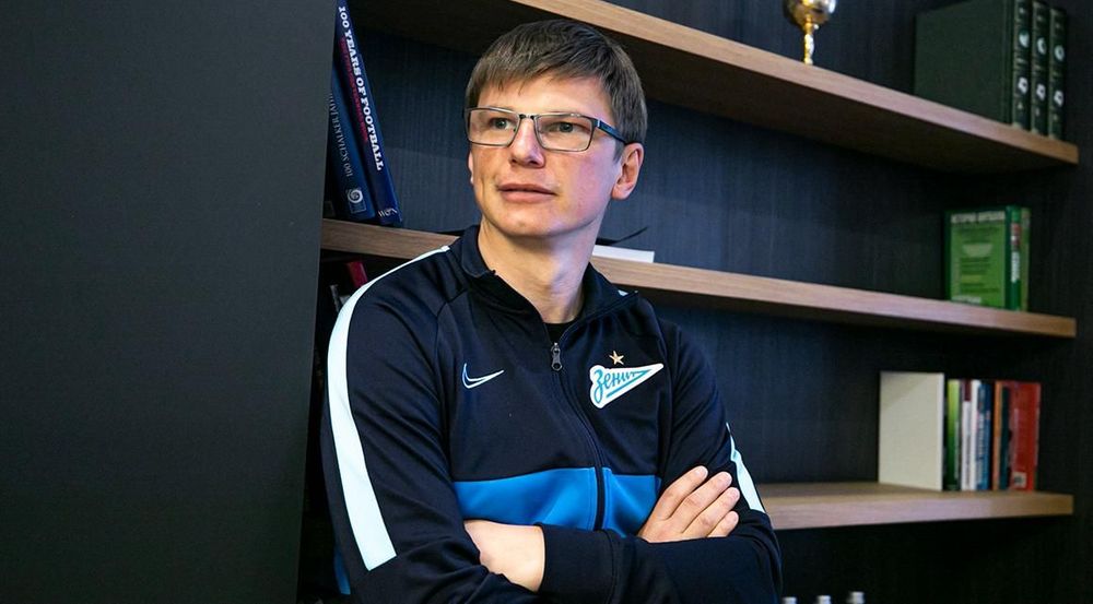 Аршавин: Слова Абаскаля? «Зенит» тоже стал чемпионом пять раз с божьей помощью Аршавин: Слова Абаскаля? «Зенит» тоже стал чемпионом пять раз с божьей помощью