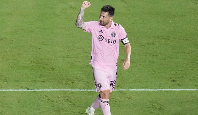 Лионель Месси обошел Пеле по голам со штрафных