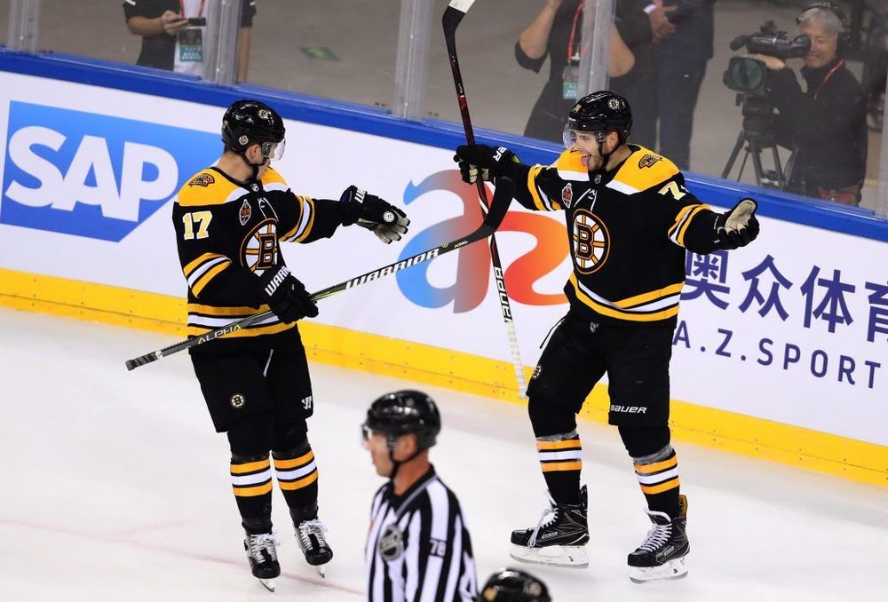 29 сэйвов Самсонова не помогли «Торонто» одолеть «Бостон» в плей-офф НХЛ