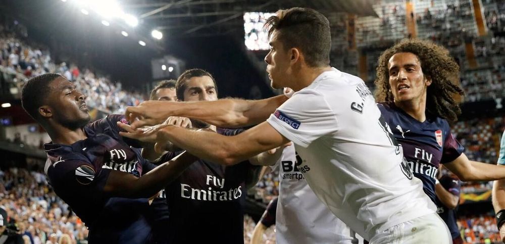 После матча «Валенсия» – «Арсенал» произошла стычка между игроками