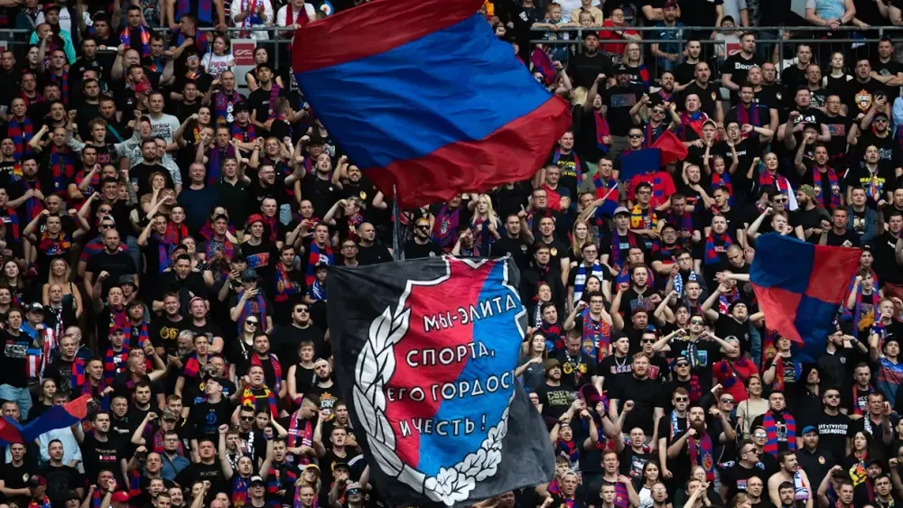 «Спартак» отказался от подписания экс-защитника ЦСКА Щенникова