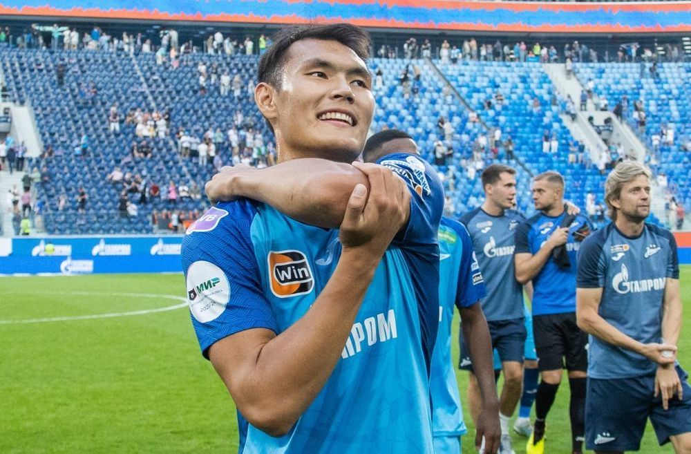 Два турецких клуба поборются за защитника «Зенита» Алипа Два турецких клуба поборются за защитника «Зенита» Алипа