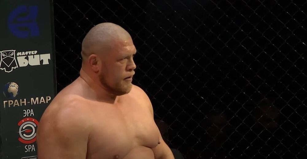 С бойцом Новоселовым запретили общаться в СИЗО 