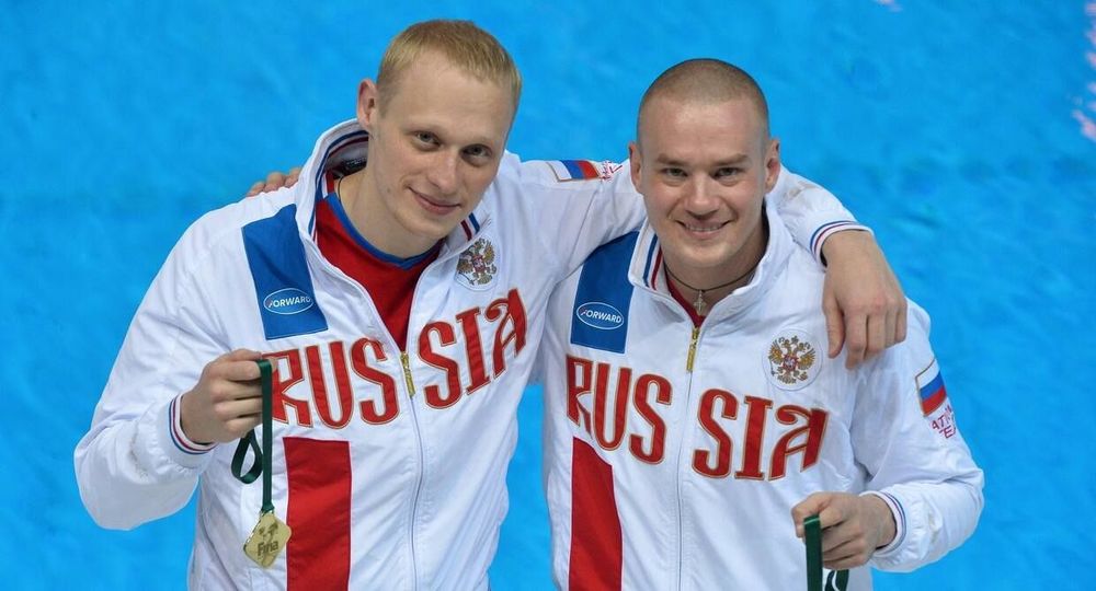 Кузнецов и Захаров завоевали золото ЧЕ в прыжках в воду с 3-метрового трамплина