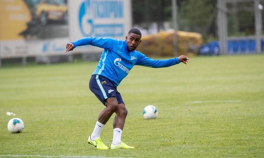 Малком готов сыграть с «Динамо» много. Семак опять может поменять позиции игроков