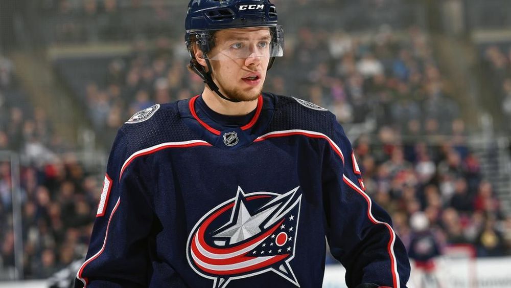 Российский нападающий Панарин сможет сыграть против «Питсбурга» Российский нападающий Панарин сможет сыграть против «Питсбурга»