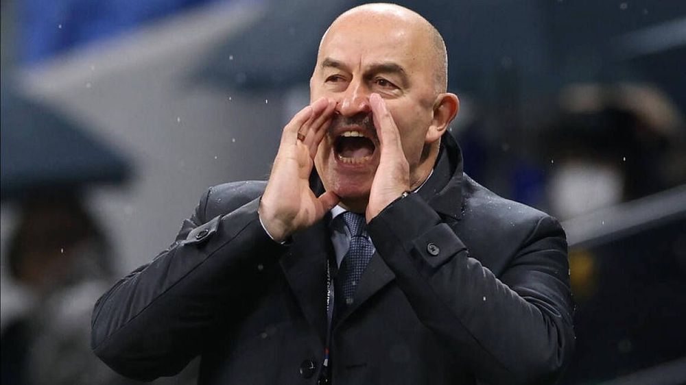 Черчесов прокомментировал поражение от «Слована» Черчесов прокомментировал поражение от «Слована»