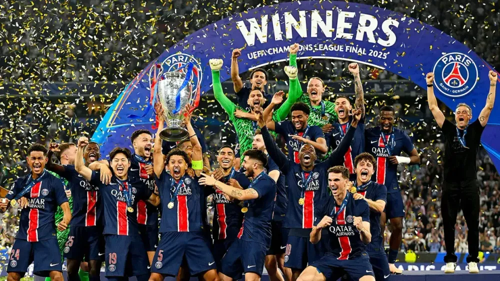 Сафонов: Было необычно видеть заполненные трибуны в день, когда не планировалcя матч Сафонов: Было необычно видеть заполненные трибуны в день, когда не планировалcя матч