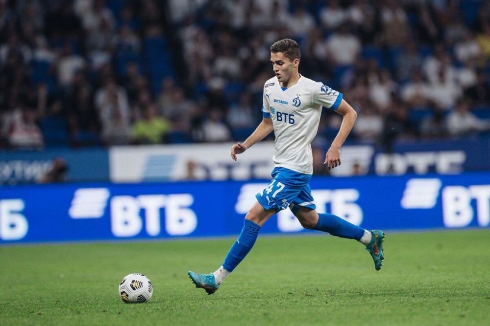 Захарян рассказал о травме, из-за которой покинул расположение сборной России Захарян рассказал о травме, из-за которой покинул расположение сборной России