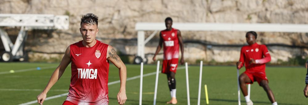 Головин отметился голевой передачей в победном матче против «ПСЖ»