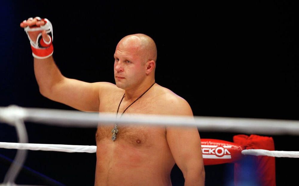 Федор Емельяненко грубо ответил своему брату