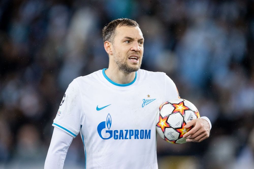 Арбитр Федотов об отмененном голе Дзюбы: В Европе верят арбитрам Арбитр Федотов об отмененном голе Дзюбы: В Европе верят арбитрам