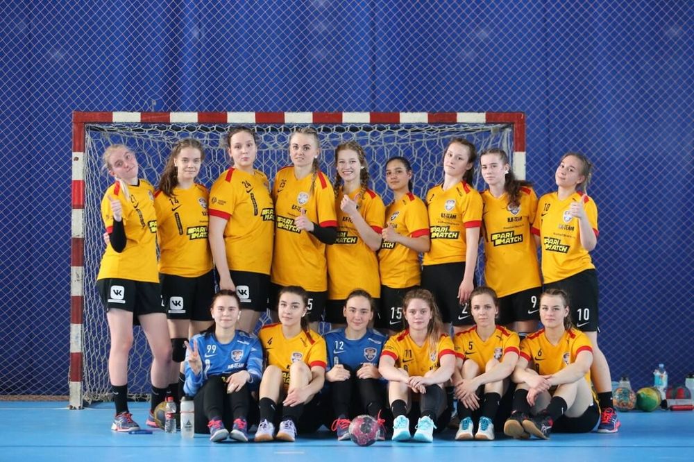 Петербургская гандбольная команда вышла в полуфинал чемпионата России