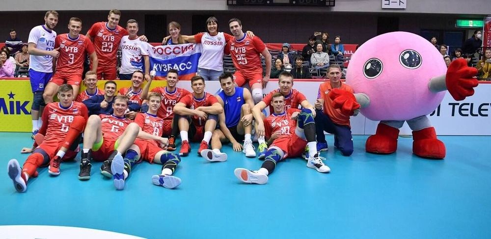 Сборная России отменила сборы из-за коронавируса