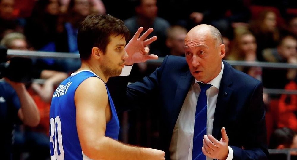 Питер день за днем: Победа Манчини, поражение Карасева Питер день за днем: Победа Манчини, поражение Карасева