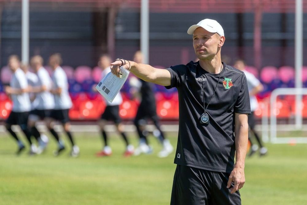 Игнашевич рассказал, какого игрока «Шеффилда» взял бы в «Торпедо» Игнашевич рассказал, какого игрока «Шеффилда» взял бы в «Торпедо»