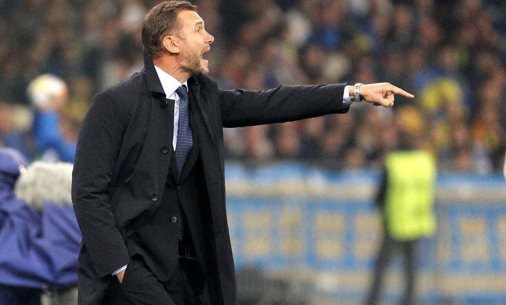 Шевченко продлил контракт со сборной Украины