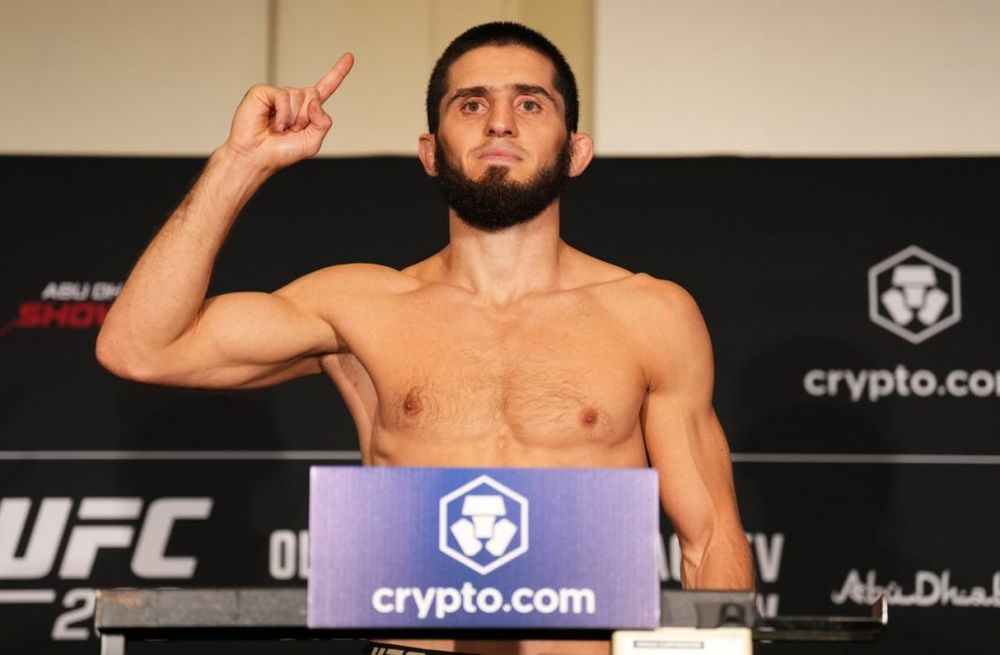 Бывший чемпион UFC Оливейра планирует реванш с Махачевым