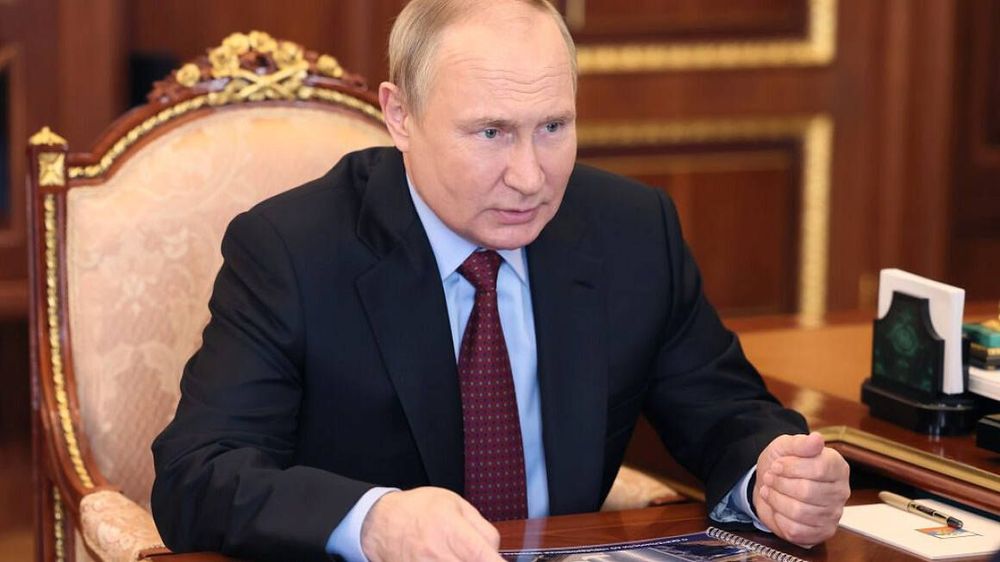 Путин и член президиума Боснии встретились и обсудили матч между сборными Путин и член президиума Боснии встретились и обсудили матч между сборными
