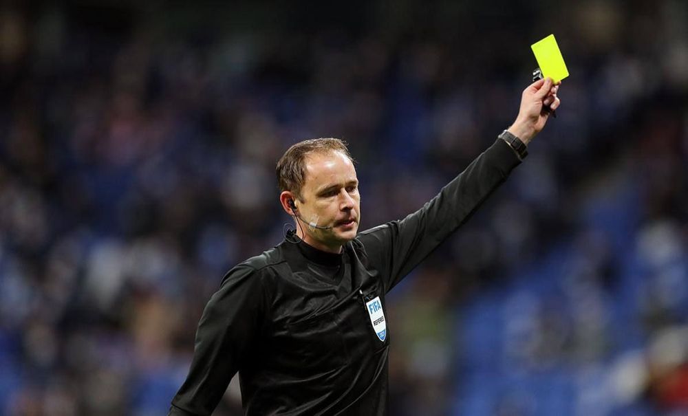 «Рубин» обратился в ЭСК РФС с просьбой разобрать 13 ошибок Мешкова «Рубин» обратился в ЭСК РФС с просьбой разобрать 13 ошибок Мешкова