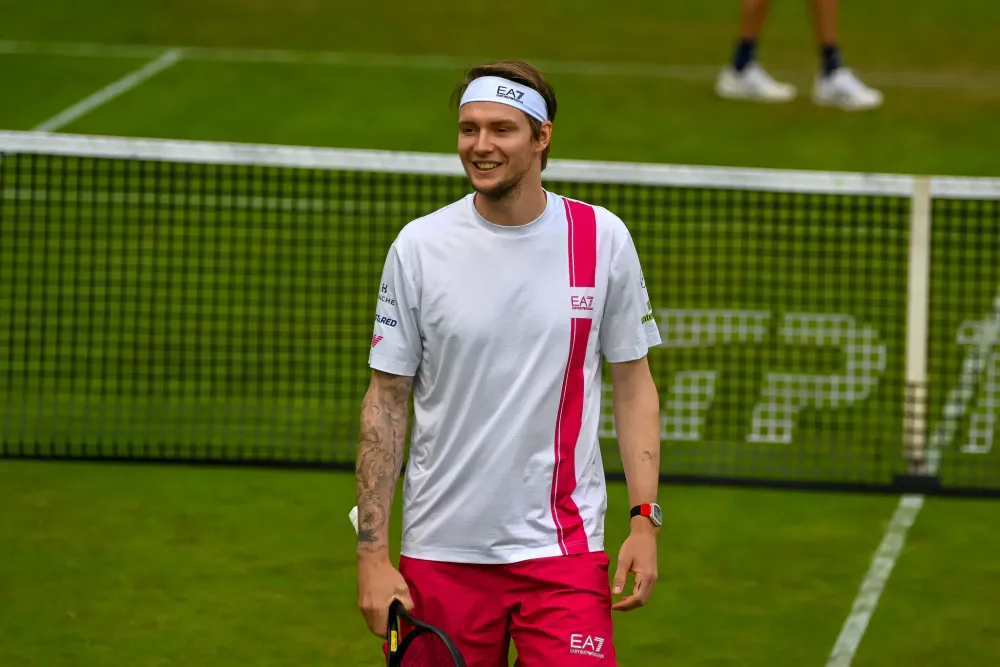 Бублик проиграл в первом круге турнира ATP-500. Он действующий чемпион
