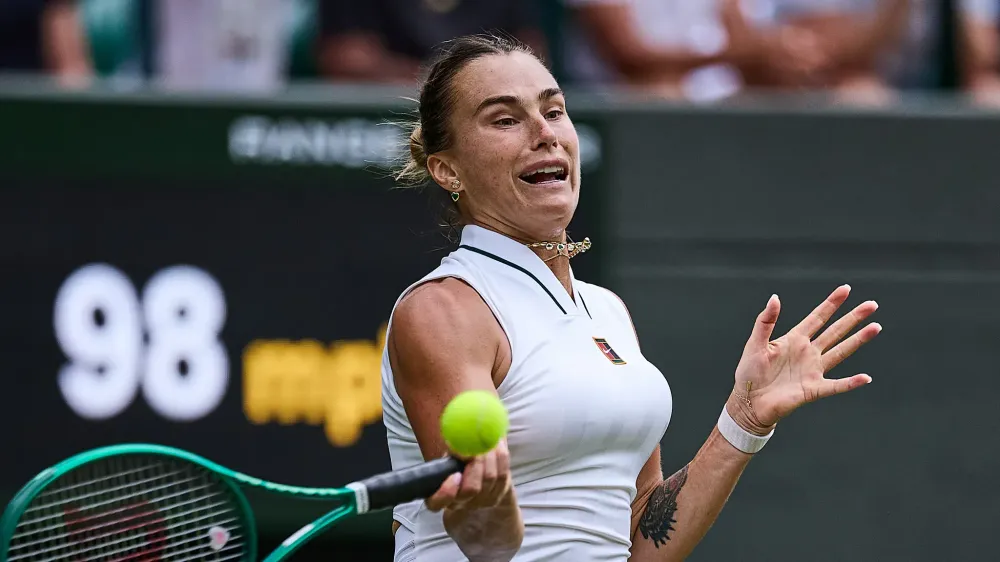 Россиянка Александрова сыграет с первой ракеткой мира Соболенко на турнире WTA-1000