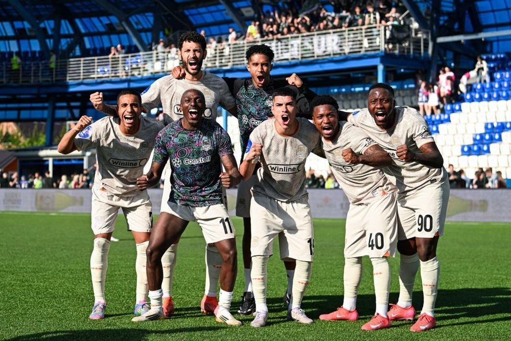 Точилин: Чемпионство «Краснодара» станет большим разочарованием для «Зенита» Точилин: Чемпионство «Краснодара» станет большим разочарованием для «Зенита»