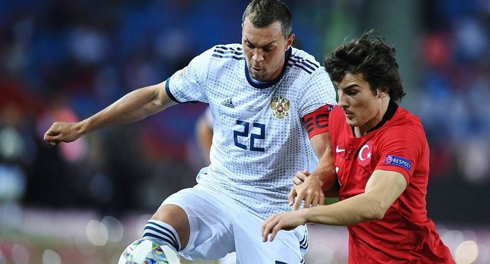 Дзюба и Кудряшов покинули расположение сборной