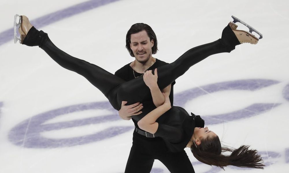 Фигурист Смирнов объявил о завершении карьеры