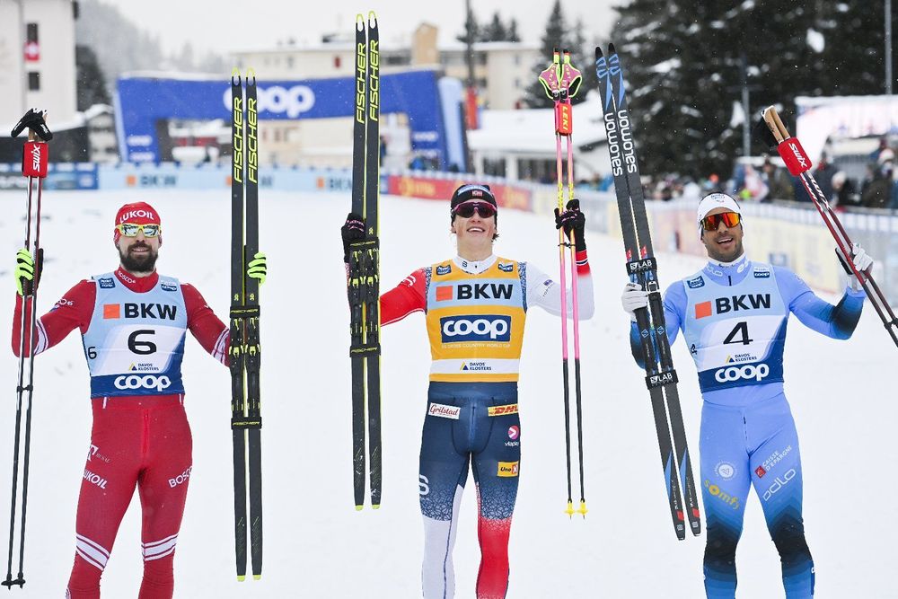 Устюгов взял серебро в гонке свободном стилем на Кубке мира