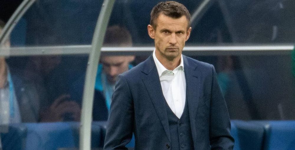 «После ухода Паредеса позиция исполнителя ''стандартов'' вакантна». Семак признался, что у «Зенита» нет основного подающего «После ухода Паредеса позиция исполнителя ''стандартов'' вакантна». Семак признался, что у «Зенита» нет основного подающего