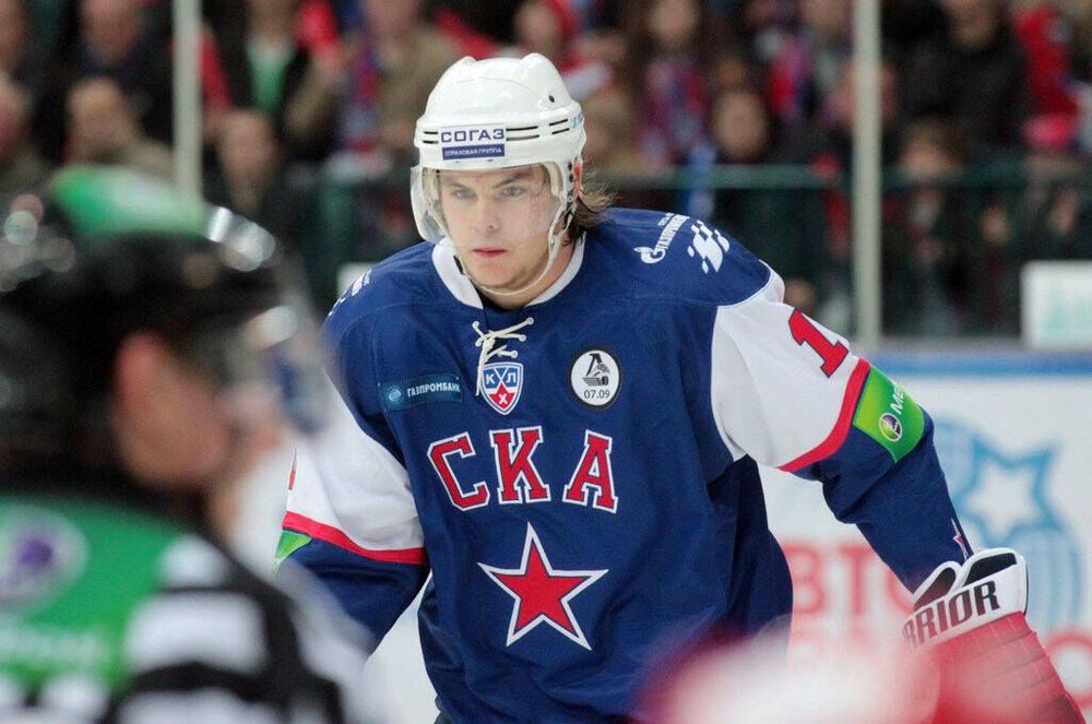 СКА подтвердил переход Тихонова