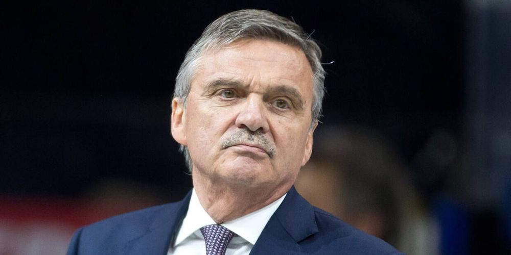 ИИХФ отменила еще один чемпионат мира из-за коронавируса, на этот раз без турнира осталась Канада ИИХФ отменила еще один чемпионат мира из-за коронавируса, на этот раз без турнира осталась Канада