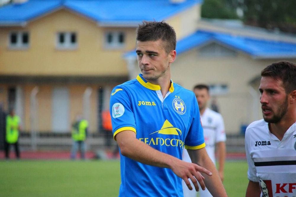 В «Тосно» перешел Александр Карницкий