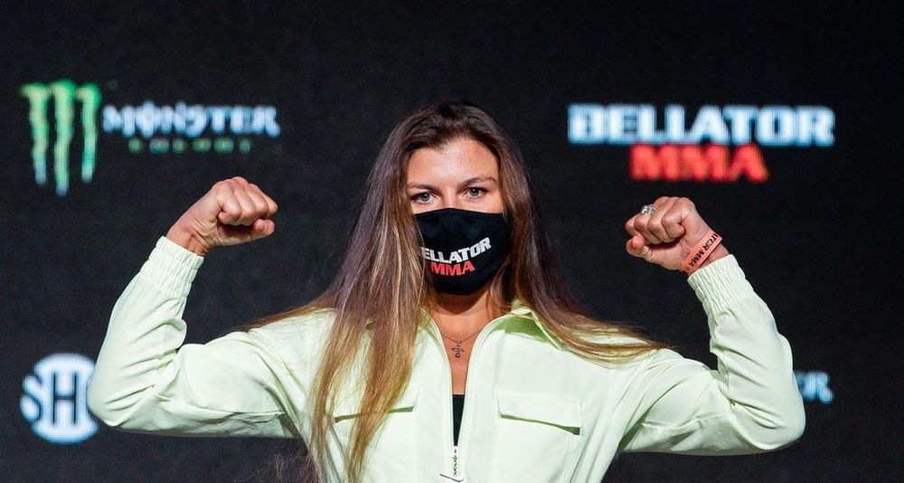 Мохнаткина одержала первую победу в Bellator