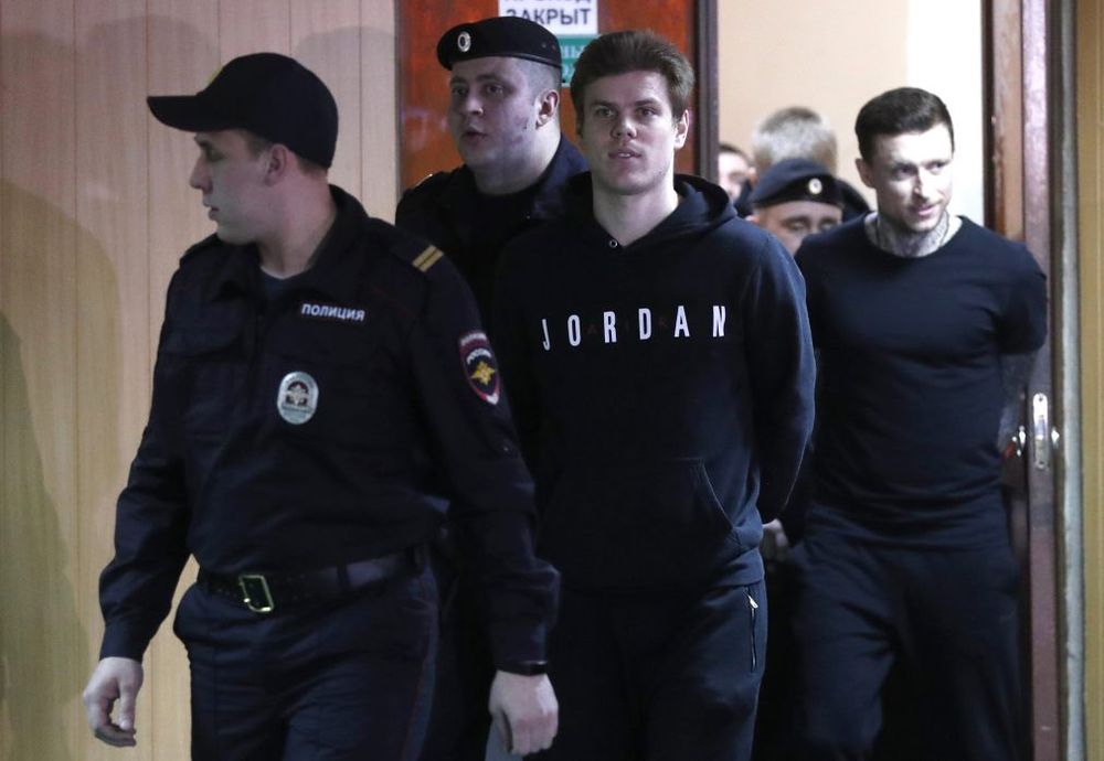 «Когда мы пьем в отпуске, возникают проблемы» – Кокорин о дружба с Мамаевым