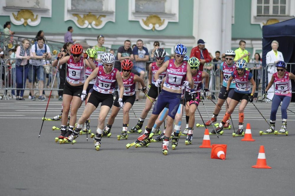 Дворцовая поехала!