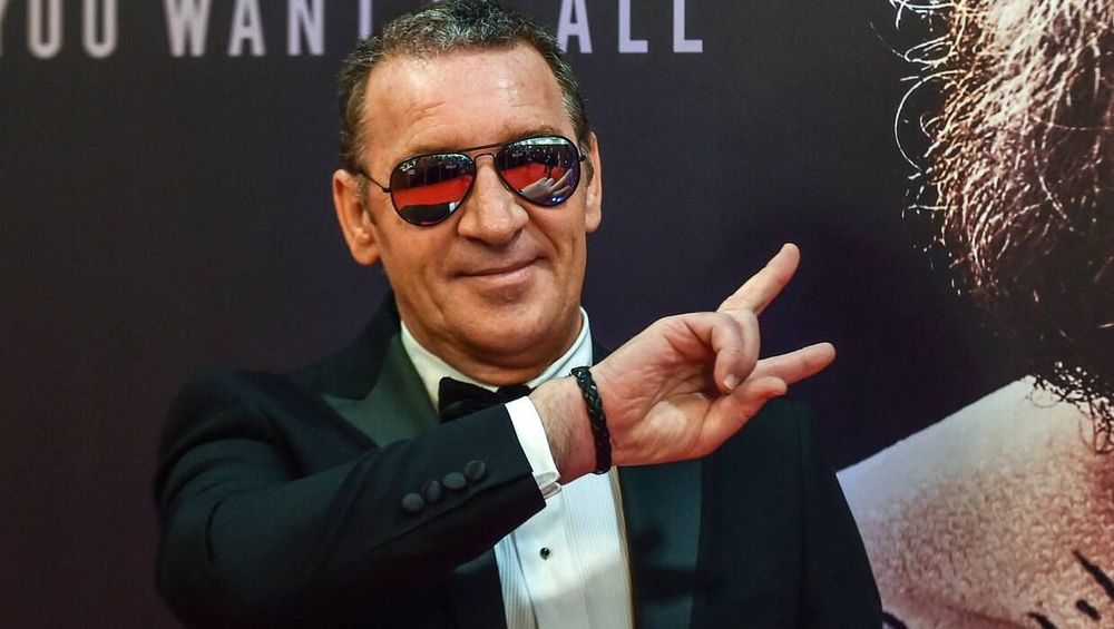 Никогда не поздно. Отец Конора Макгрегора решил пойти по стопам сына