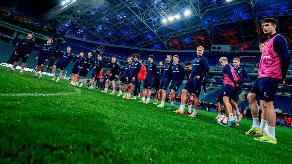 Тренер сборной России рассказал о желании различных команд провести матчи с отечественным коллективом