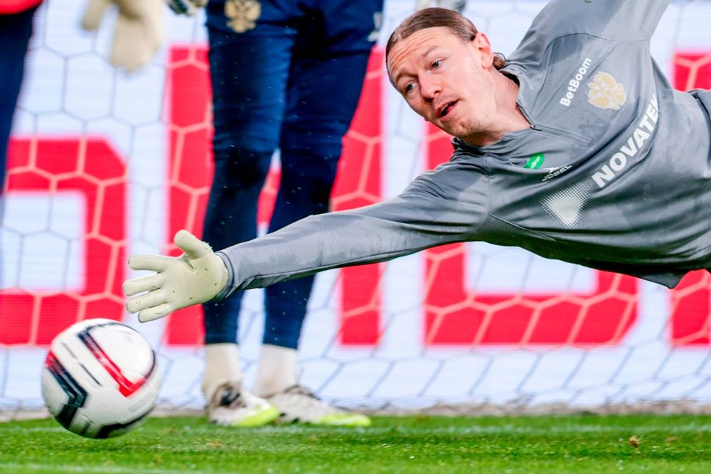 Булыкин: Сафонову не должны залетать голы с 25 метров, это была его ошибка