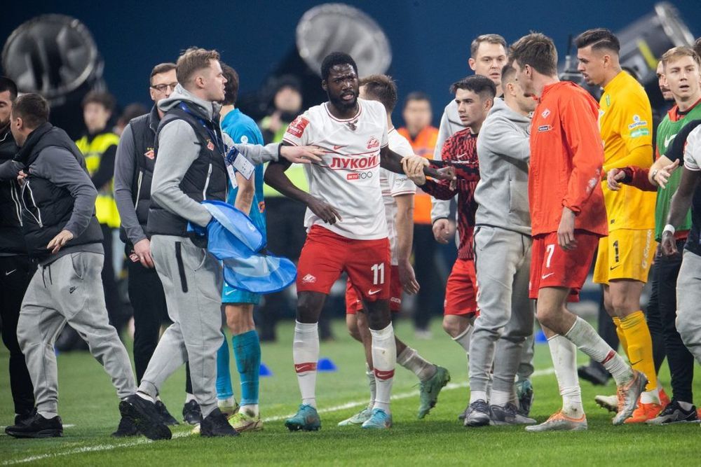 «Чемпионский коридор? «Зенит» и «Спартак» дрались в Кубке», – Угаров о возможном титульном матче в РПЛ «Чемпионский коридор? «Зенит» и «Спартак» дрались в Кубке», – Угаров о возможном титульном матче в РПЛ