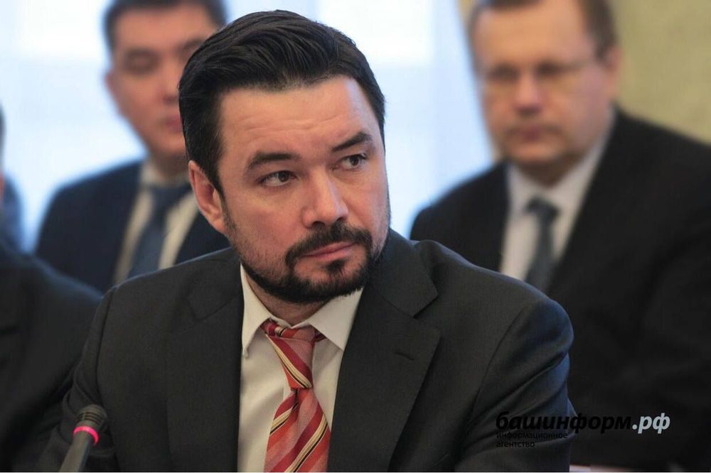 Ростислав Мурзагулов – об Урунове: Узбекистан это солидное государство, где подделка паспорта – преступление