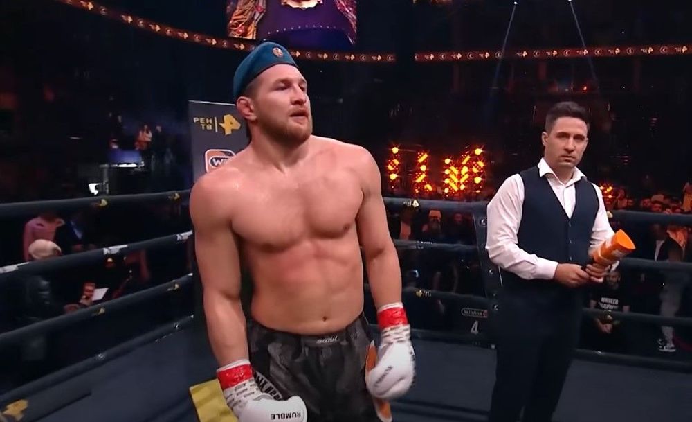 Боец MMA Минеев получил увольнительную записку из зоны СВО из-за рождения дочери