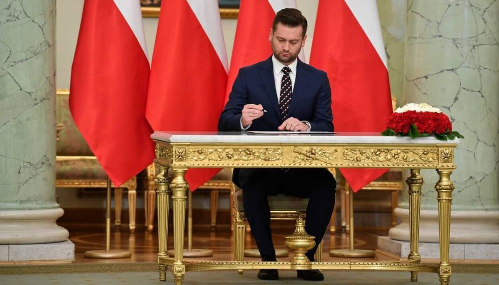 Министр спорта Польши против проведения матча со сборной России в Москве Министр спорта Польши против проведения матча со сборной России в Москве