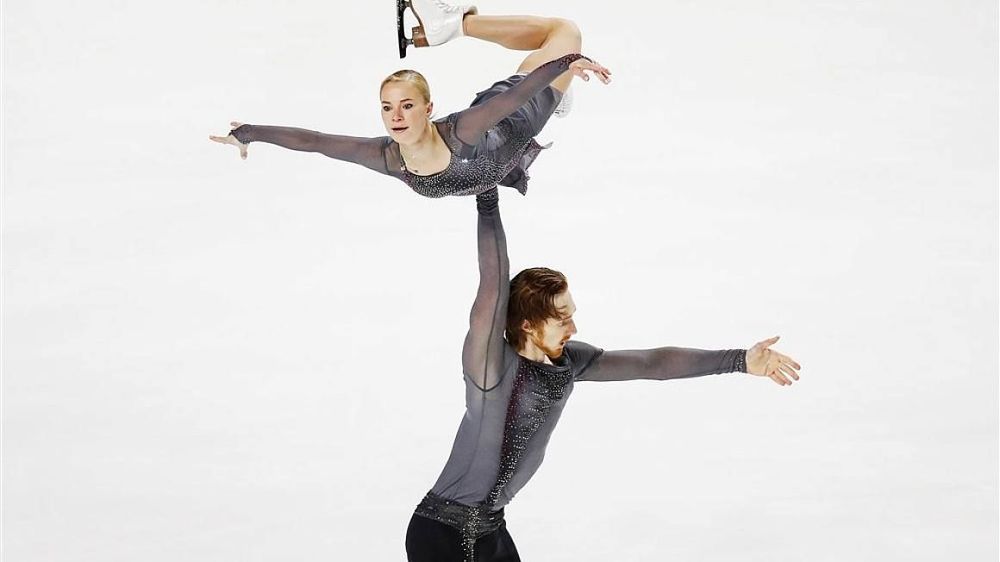 Энберт считает, что усложнение элементов парного катания не упрощает жизнь Тарасовой и Морозову Энберт считает, что усложнение элементов парного катания не упрощает жизнь Тарасовой и Морозову