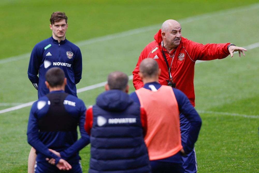 Черчесов о главной цели в матче с Польшей: «Мы хотим проверить тактические задумки» Черчесов о главной цели в матче с Польшей: «Мы хотим проверить тактические задумки»